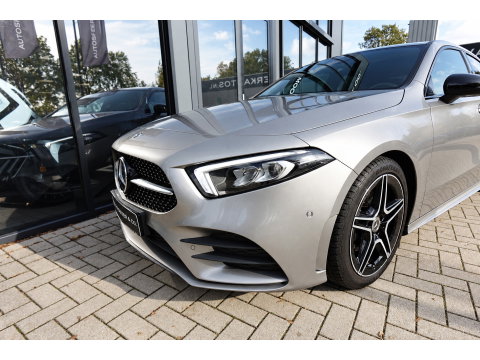 Mercedes-Benz A-Klasse 200 AMG CAM BLINDSPOT PANO'