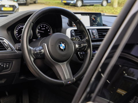 BMW 1-serie 118i High Executive M Sport Leder Automaat