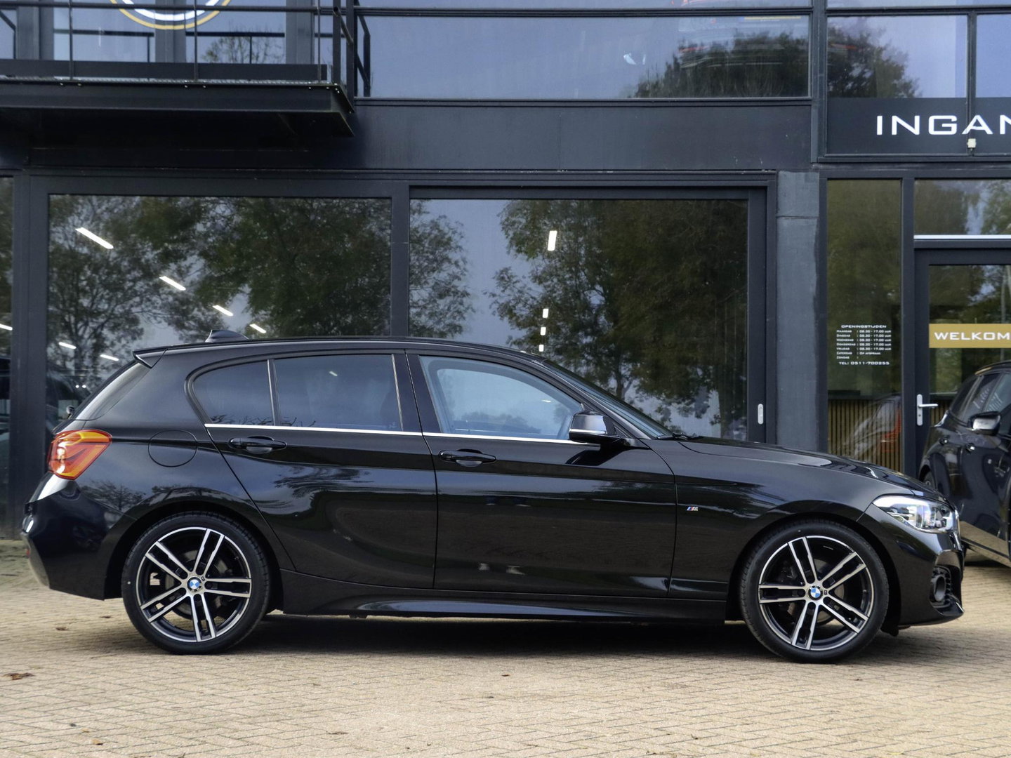 BMW 1-serie 118i High Executive M Sport Leder Automaat