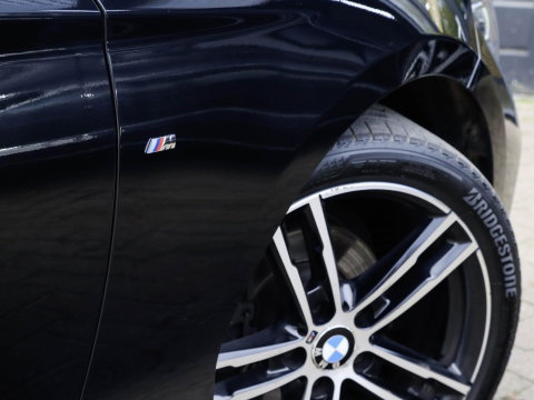 BMW 1-serie 118i High Executive M Sport Leder Automaat