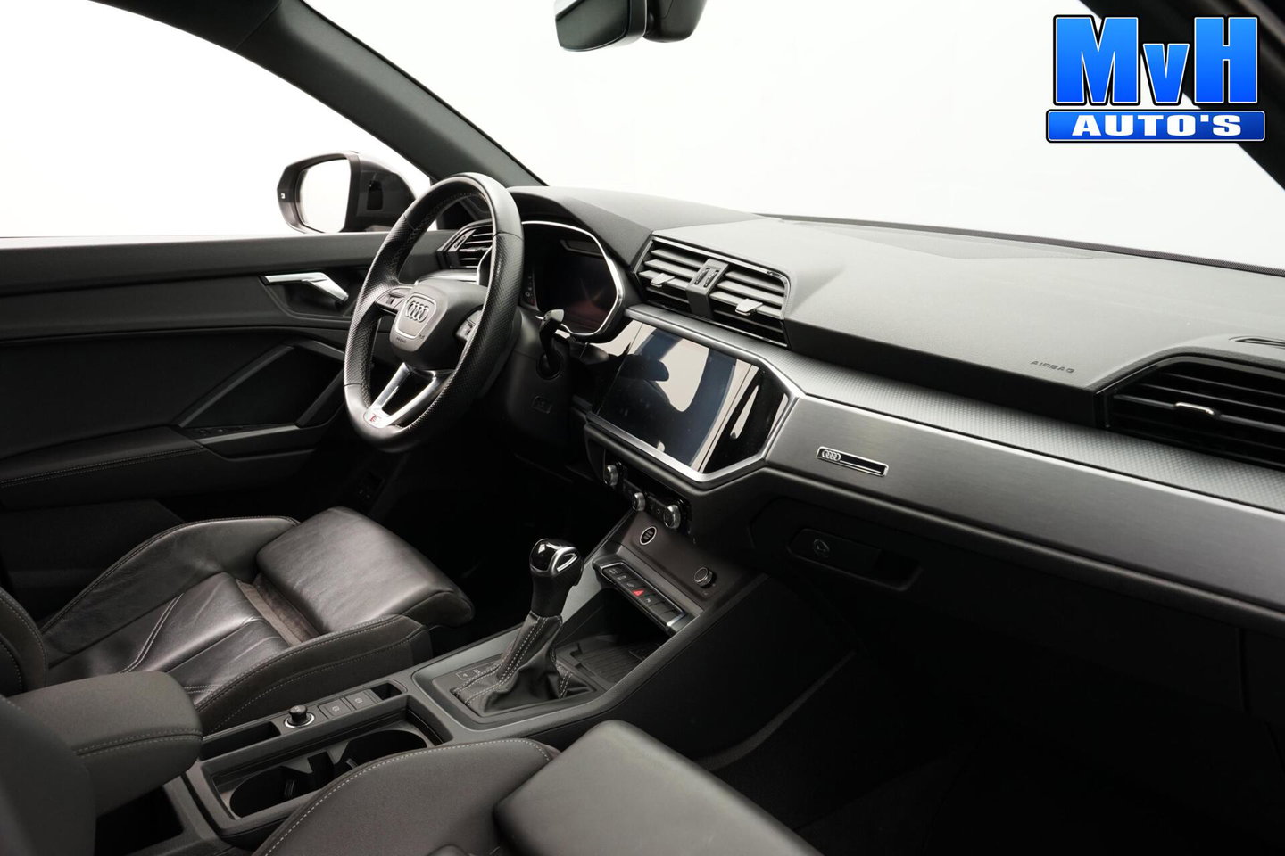 Audi Q3 45 TFSI PHEV S-Edit|S-Line|STOEL/STUUR.VERW|TREKH|SOH86%