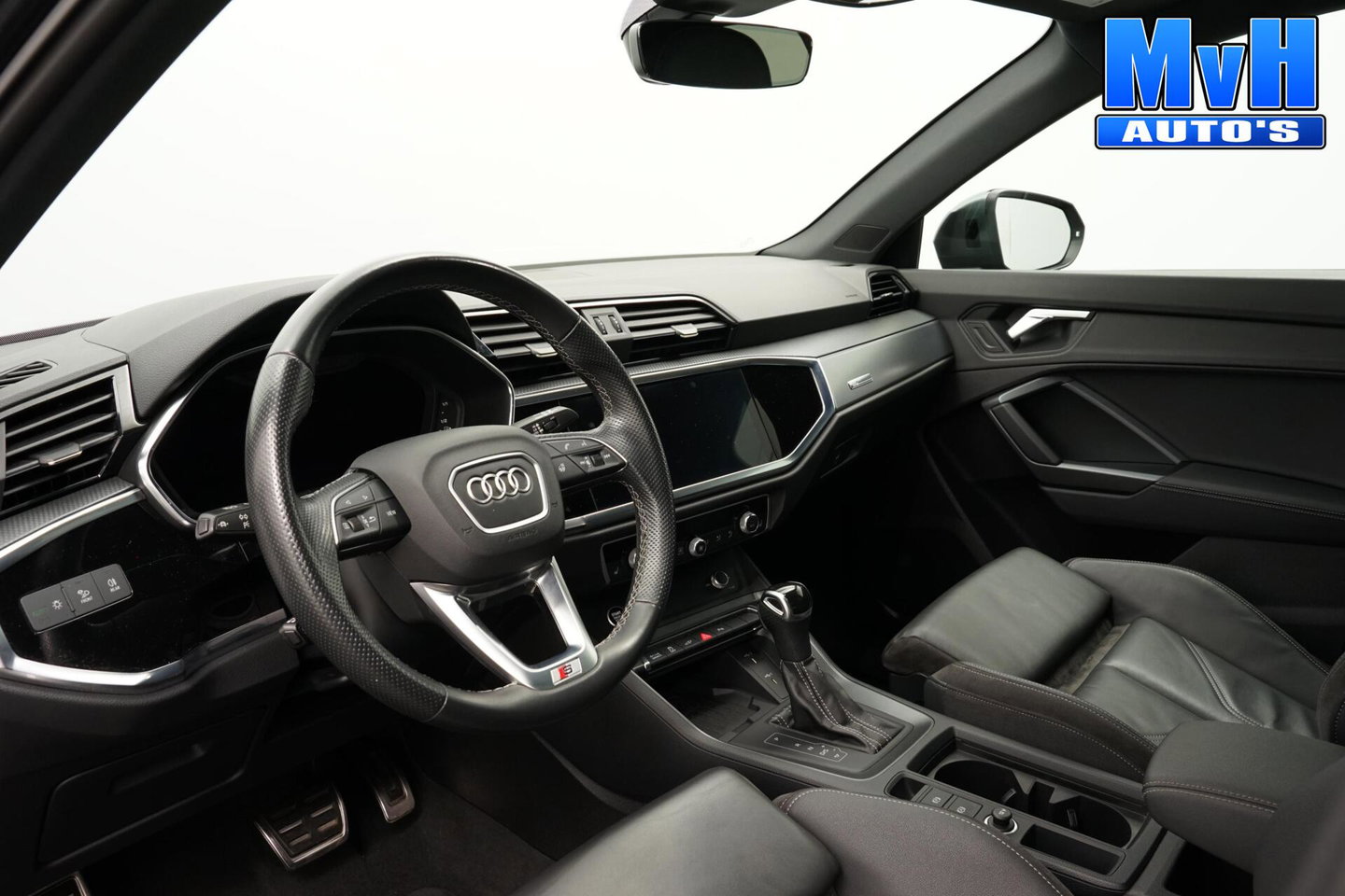 Audi Q3 45 TFSI PHEV S-Edit|S-Line|STOEL/STUUR.VERW|TREKH|SOH86%