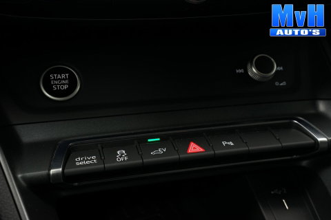 Audi Q3 45 TFSI PHEV S-Edit|S-Line|STOEL/STUUR.VERW|TREKH|SOH86%