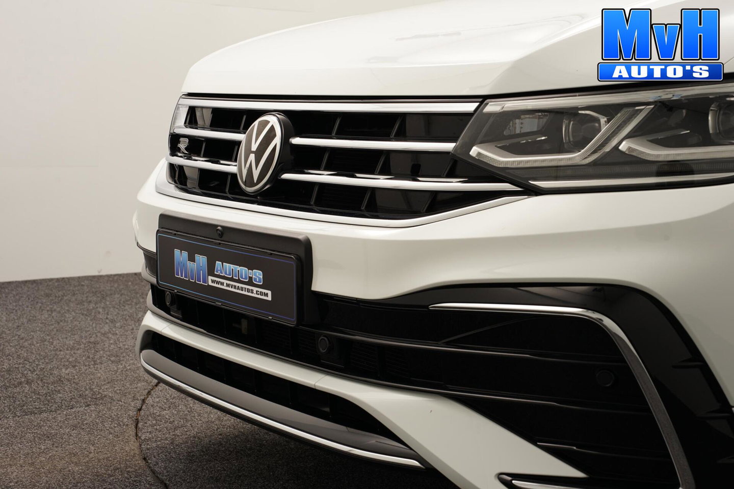 Volkswagen Tiguan 1.4 TSI PHEV R-Line|PANO|STOEL/STUUR.VERW