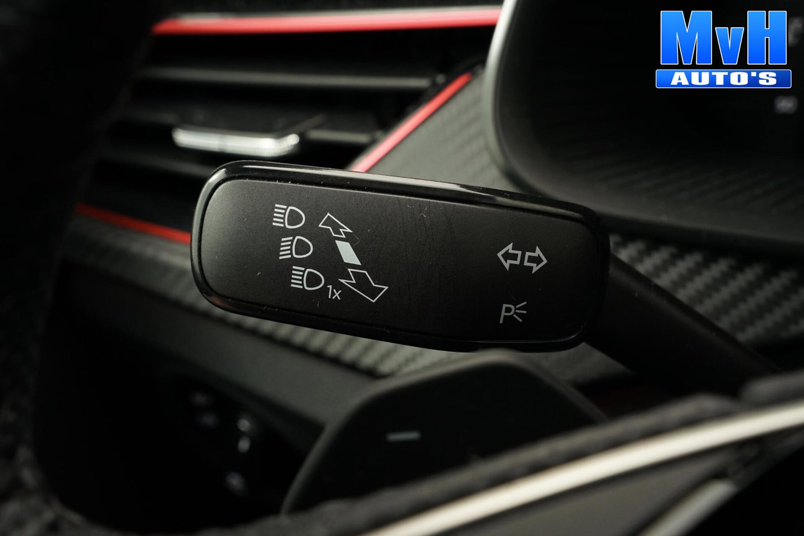 Škoda Kamiq 1.0 TSI Monte Carlo|AUTOMAAT|PANO|CAMERA|ACC|LED