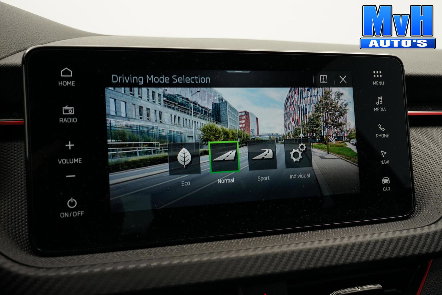 Škoda Kamiq 1.0 TSI Monte Carlo|AUTOMAAT|PANO|CAMERA|ACC|LED