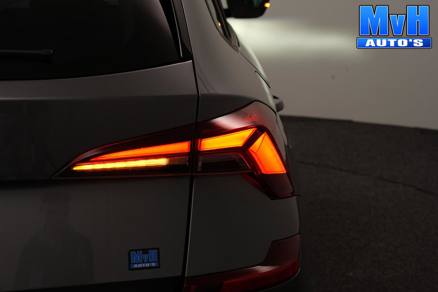 Škoda Kamiq 1.0 TSI Monte Carlo|AUTOMAAT|PANO|CAMERA|ACC|LED