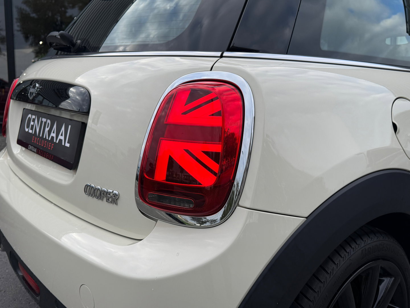 MINI 3-deurs 1.5 Cooper Chili Autom|Carplay|Led|Cruise-Control|136PK