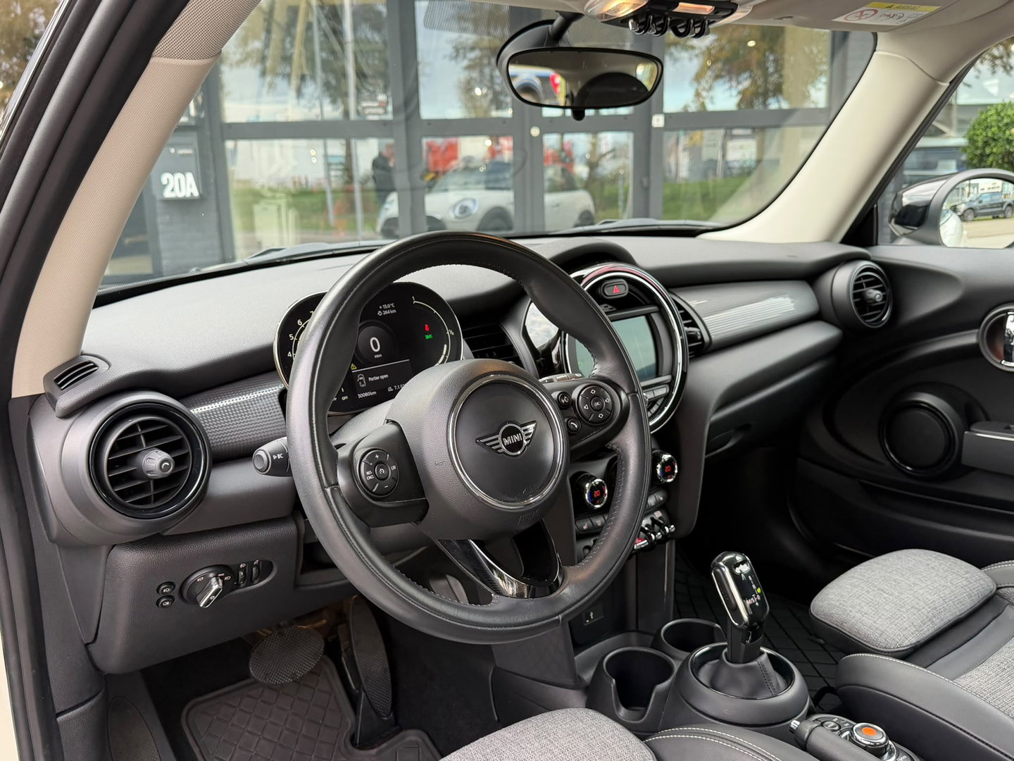 MINI 3-deurs 1.5 Cooper Chili Autom|Carplay|Led|Cruise-Control|136PK