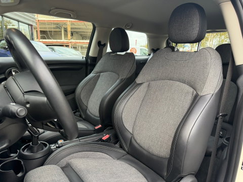 MINI 3-deurs 1.5 Cooper Chili Autom|Carplay|Led|Cruise-Control|136PK