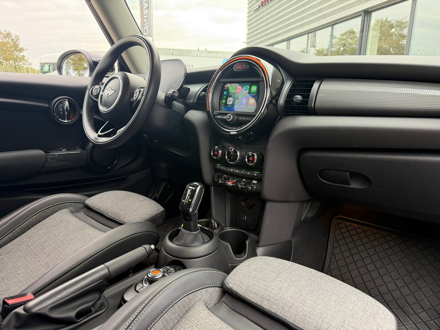 MINI 3-deurs 1.5 Cooper Chili Autom|Carplay|Led|Cruise-Control|136PK