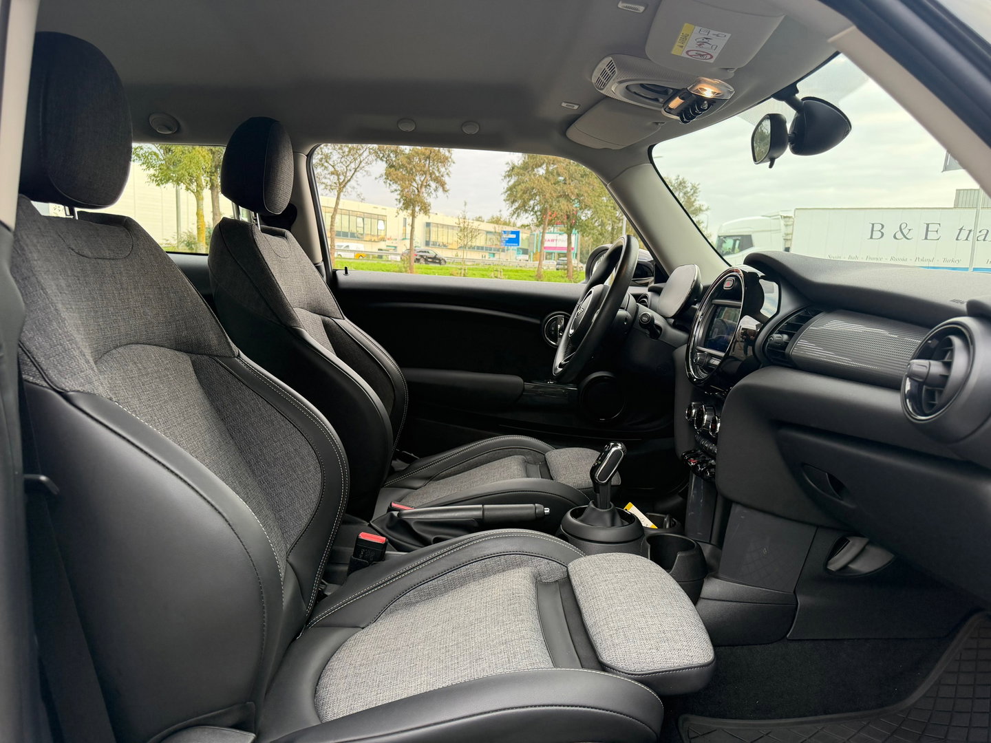 MINI 3-deurs 1.5 Cooper Chili Autom|Carplay|Led|Cruise-Control|136PK