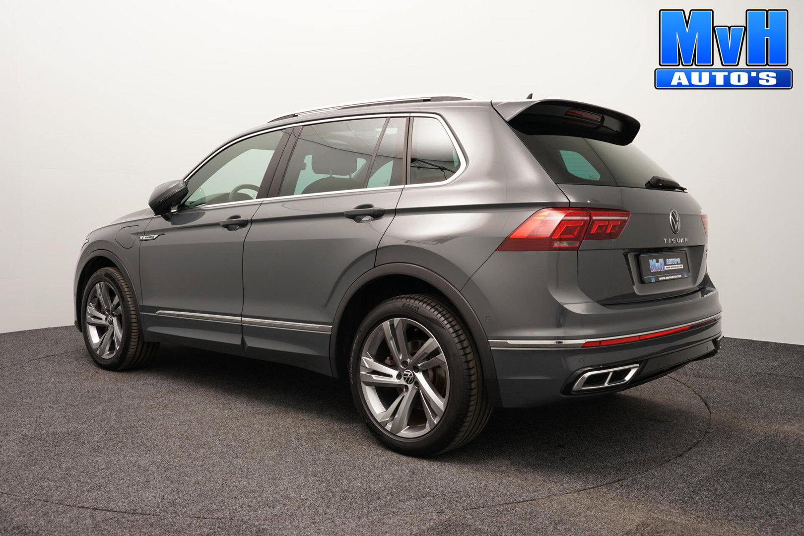 Volkswagen Tiguan 1.4 TSI PHEV R-Line|PANO|STOEL/STUUR.VERW|SOH93%
