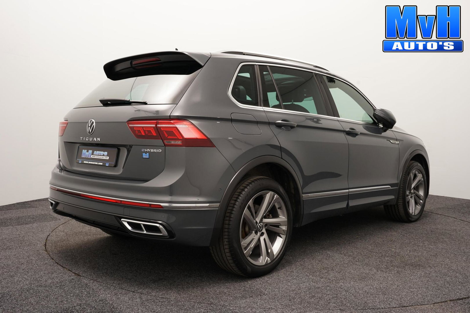 Volkswagen Tiguan 1.4 TSI PHEV R-Line|PANO|STOEL/STUUR.VERW|SOH93%