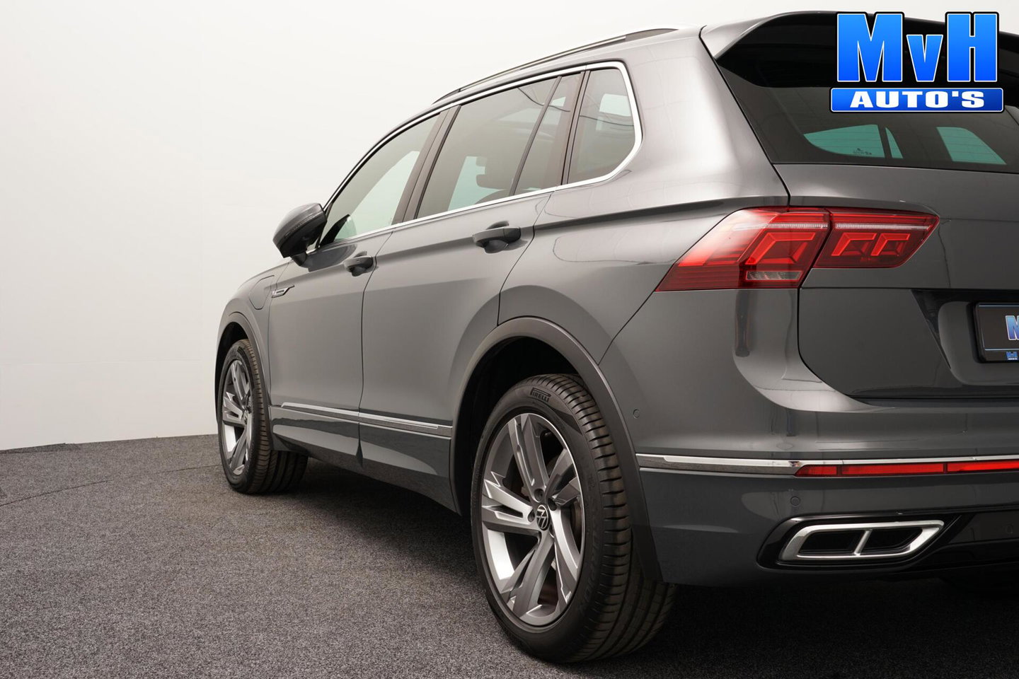 Volkswagen Tiguan 1.4 TSI PHEV R-Line|PANO|STOEL/STUUR.VERW|SOH93%