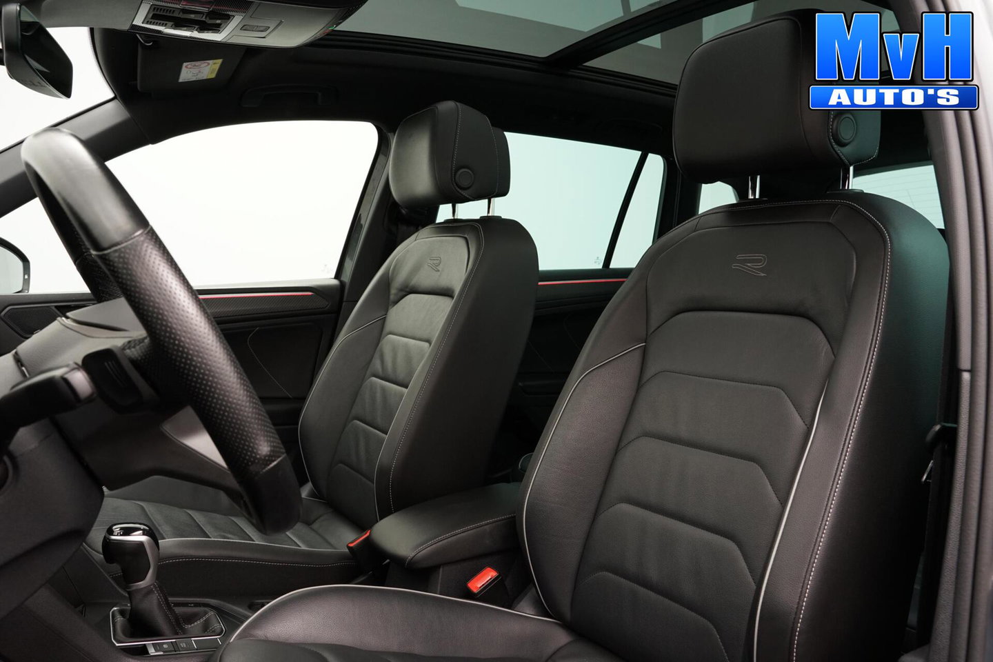 Volkswagen Tiguan 1.4 TSI PHEV R-Line|PANO|STOEL/STUUR.VERW|SOH93%