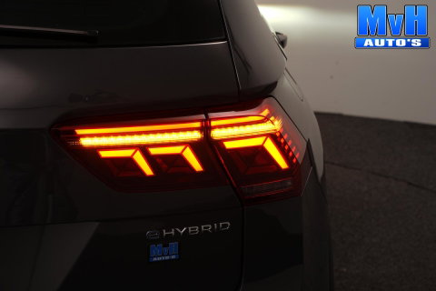 Volkswagen Tiguan 1.4 TSI PHEV R-Line|PANO|STOEL/STUUR.VERW|SOH93%