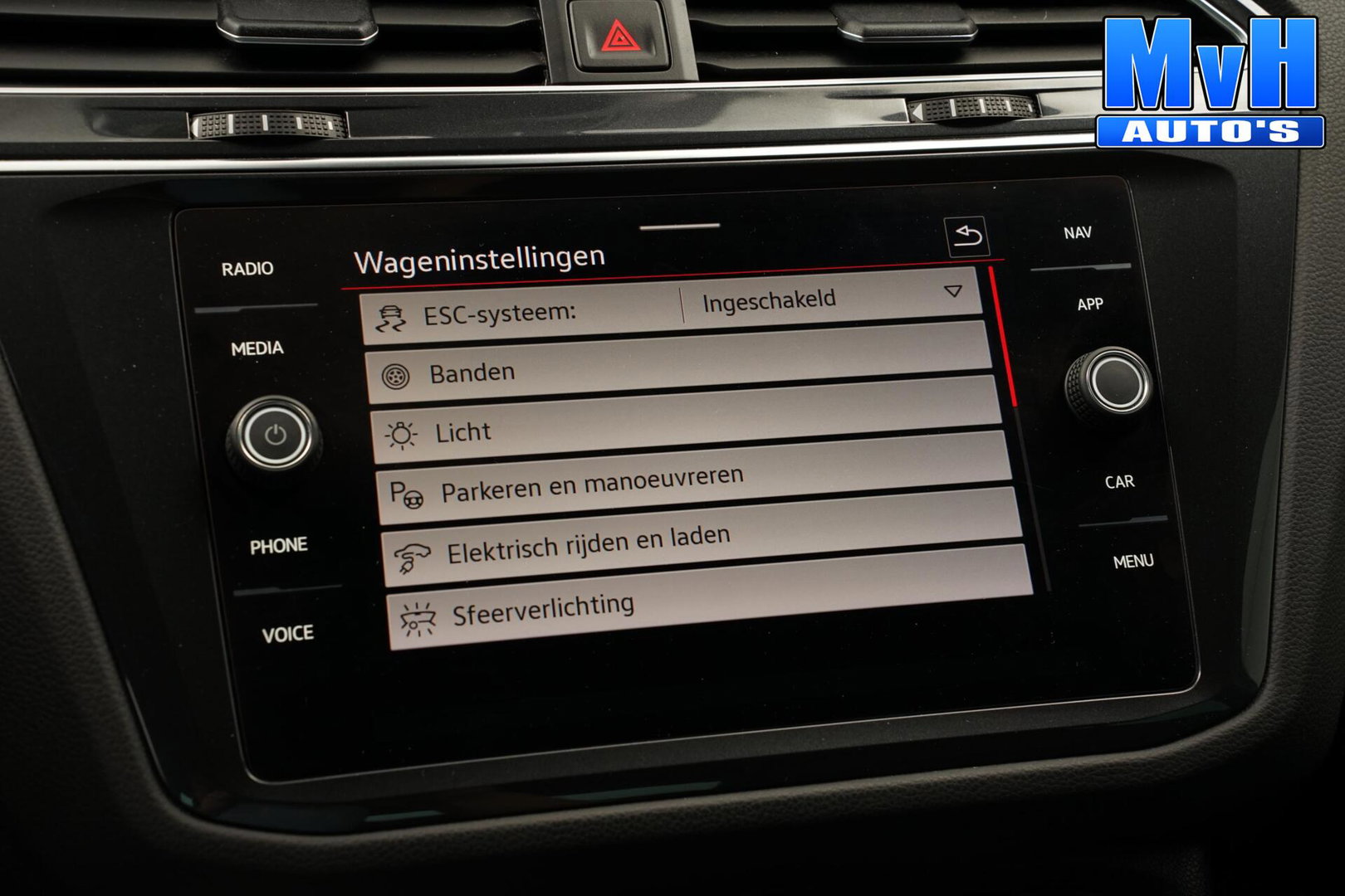 Volkswagen Tiguan 1.4 TSI PHEV R-Line|PANO|STOEL/STUUR.VERW|SOH93%