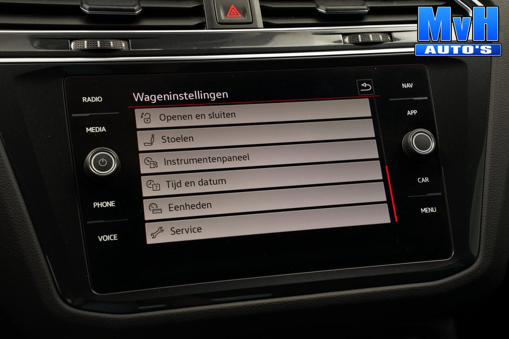 Volkswagen Tiguan 1.4 TSI PHEV R-Line|PANO|STOEL/STUUR.VERW|SOH93%