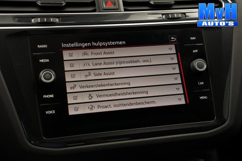 Volkswagen Tiguan 1.4 TSI PHEV R-Line|PANO|STOEL/STUUR.VERW|SOH93%