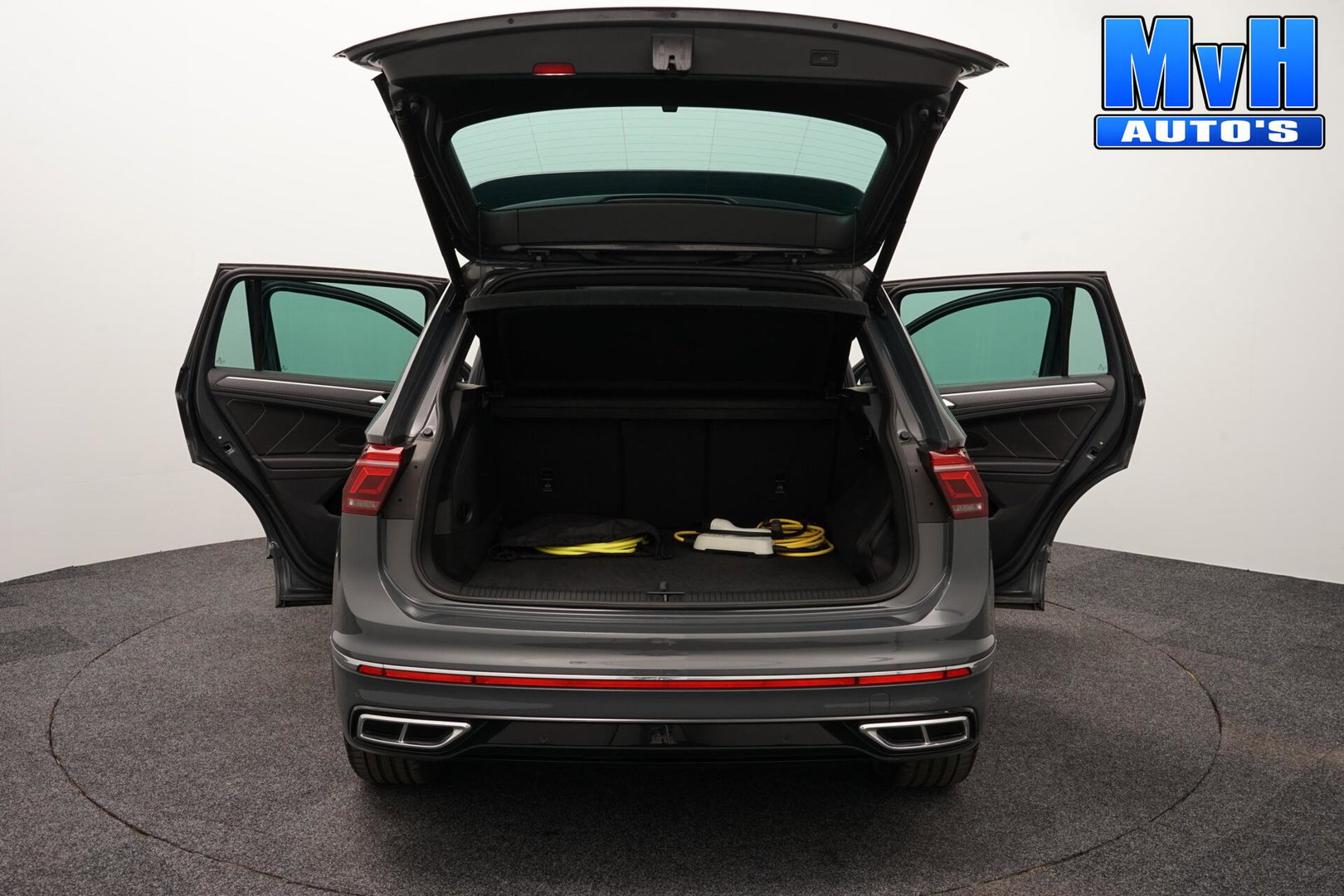 Volkswagen Tiguan 1.4 TSI PHEV R-Line|PANO|STOEL/STUUR.VERW|SOH93%