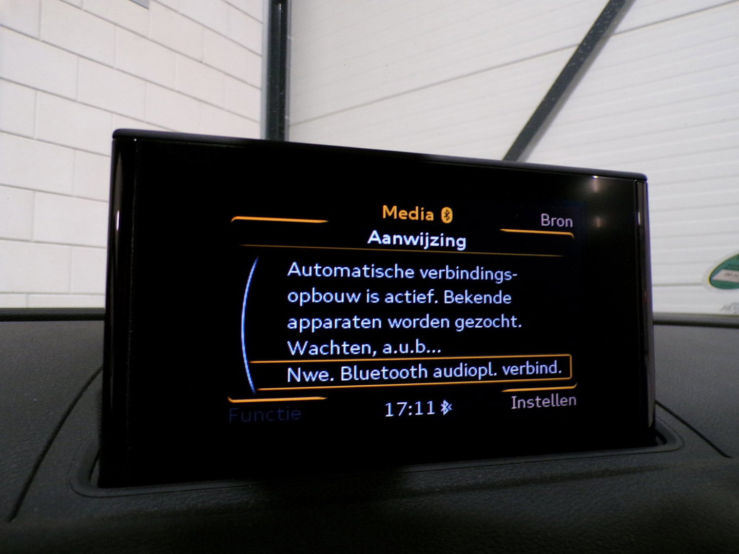 Audi A3 1.6 TDI Pro Line plus "Automaat" Xenon-LED Parkeersensoren Navigatie Cruise-control Bluetooth Climatronic Nieuwe-APK