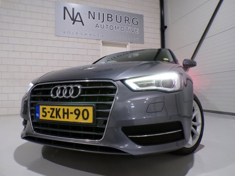 Audi A3 1.6 TDI Pro Line plus "Automaat" Xenon-LED Parkeersensoren Navigatie Cruise-control Bluetooth Climatronic Nieuwe-APK