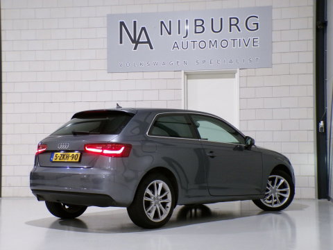 Audi A3 1.6 TDI Pro Line plus "Automaat" Xenon-LED Parkeersensoren Navigatie Cruise-control Bluetooth Climatronic Nieuwe-APK