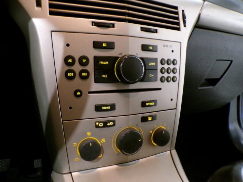 Opel Astra Wagon 1.6 Temptation Trekhaak Nieuwe-APK Airco Cruise-control Elektrische-spiegels Elektrische-ramen Goed-onderhouden