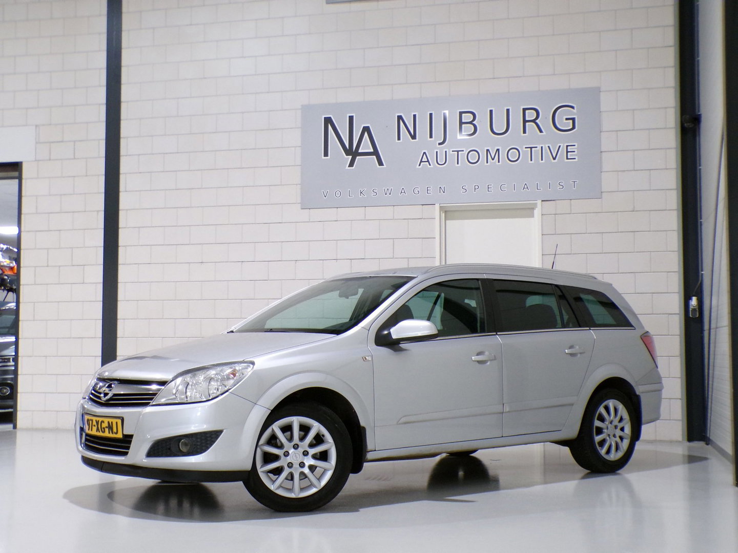 Opel Astra Wagon 1.6 Temptation Trekhaak Nieuwe-APK Airco Cruise-control Elektrische-spiegels Elektrische-ramen Goed-onderhouden