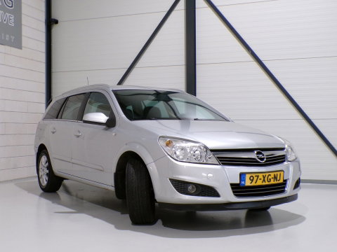 Opel Astra Wagon 1.6 Temptation Trekhaak Nieuwe-APK Airco Cruise-control Elektrische-spiegels Elektrische-ramen Goed-onderhouden