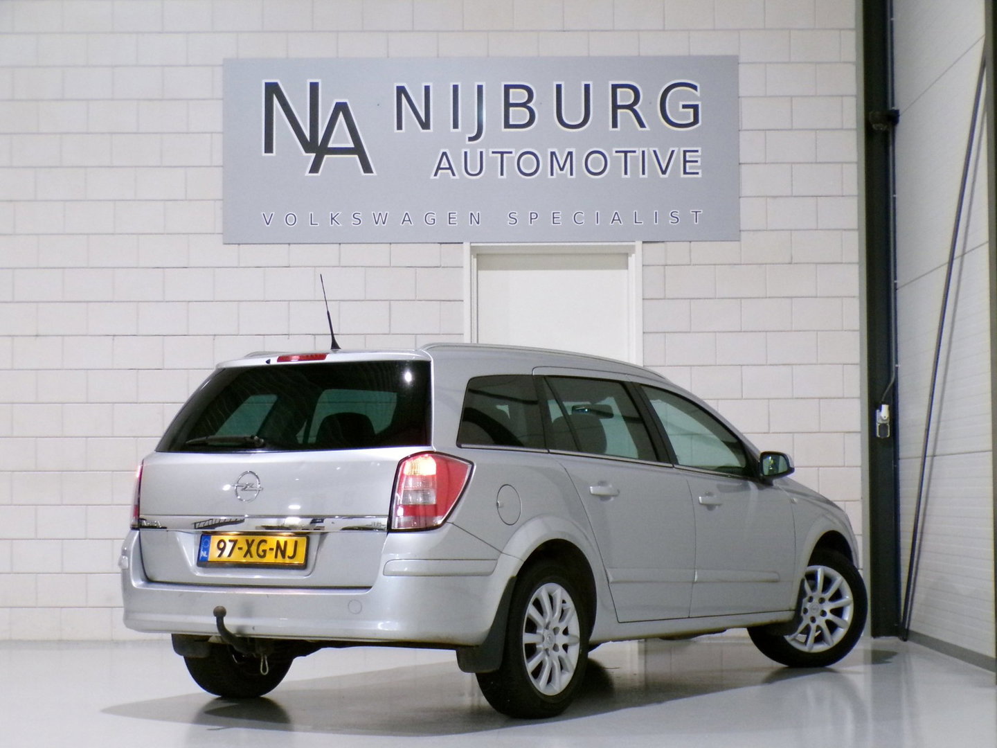 Opel Astra Wagon 1.6 Temptation Trekhaak Nieuwe-APK Airco Cruise-control Elektrische-spiegels Elektrische-ramen Goed-onderhouden