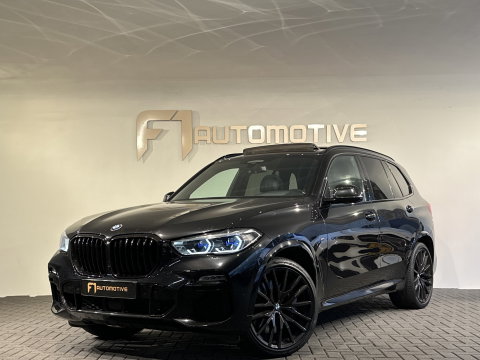 BMW X5 M50i V8 M-Sport Pano|H/K|HuD|Active Drive Assistant