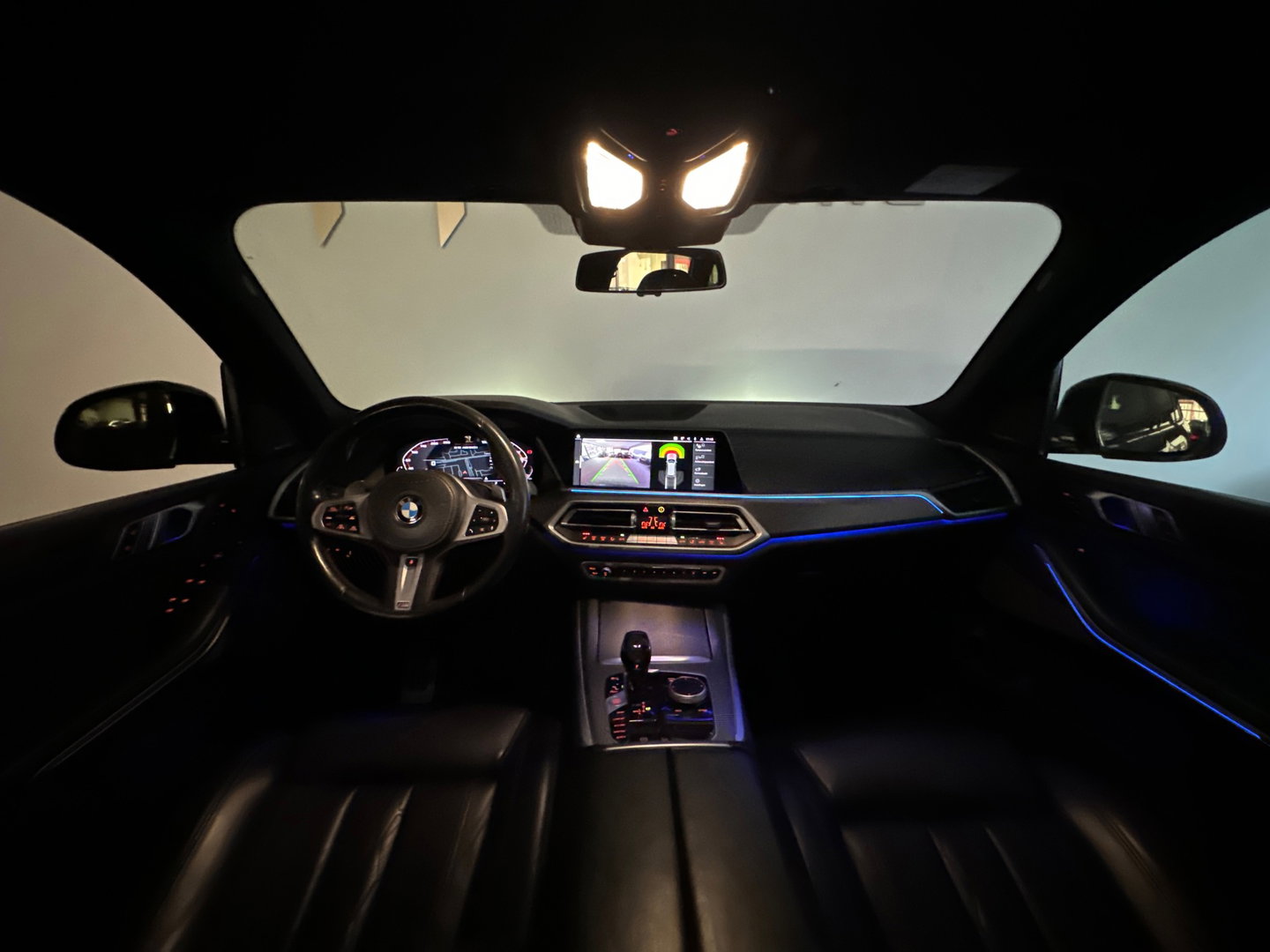 BMW X5 M50i V8 M-Sport Pano|H/K|HuD|Active Drive Assistant