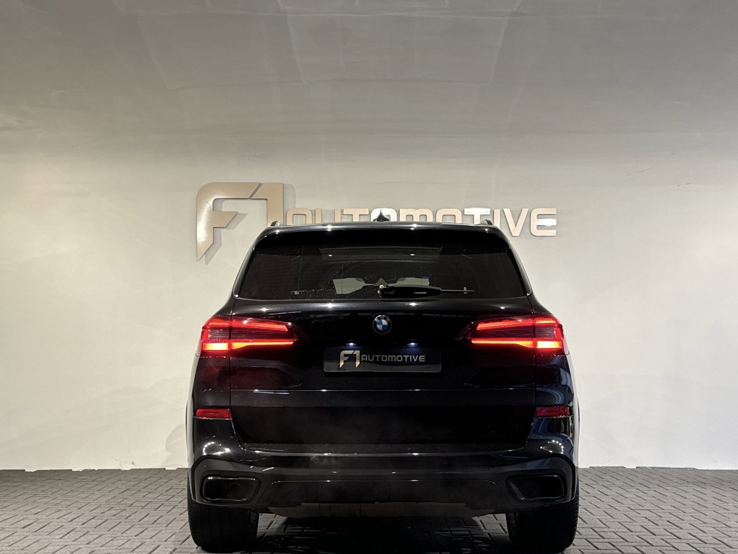 BMW X5 M50i V8 M-Sport Pano|H/K|HuD|Active Drive Assistant