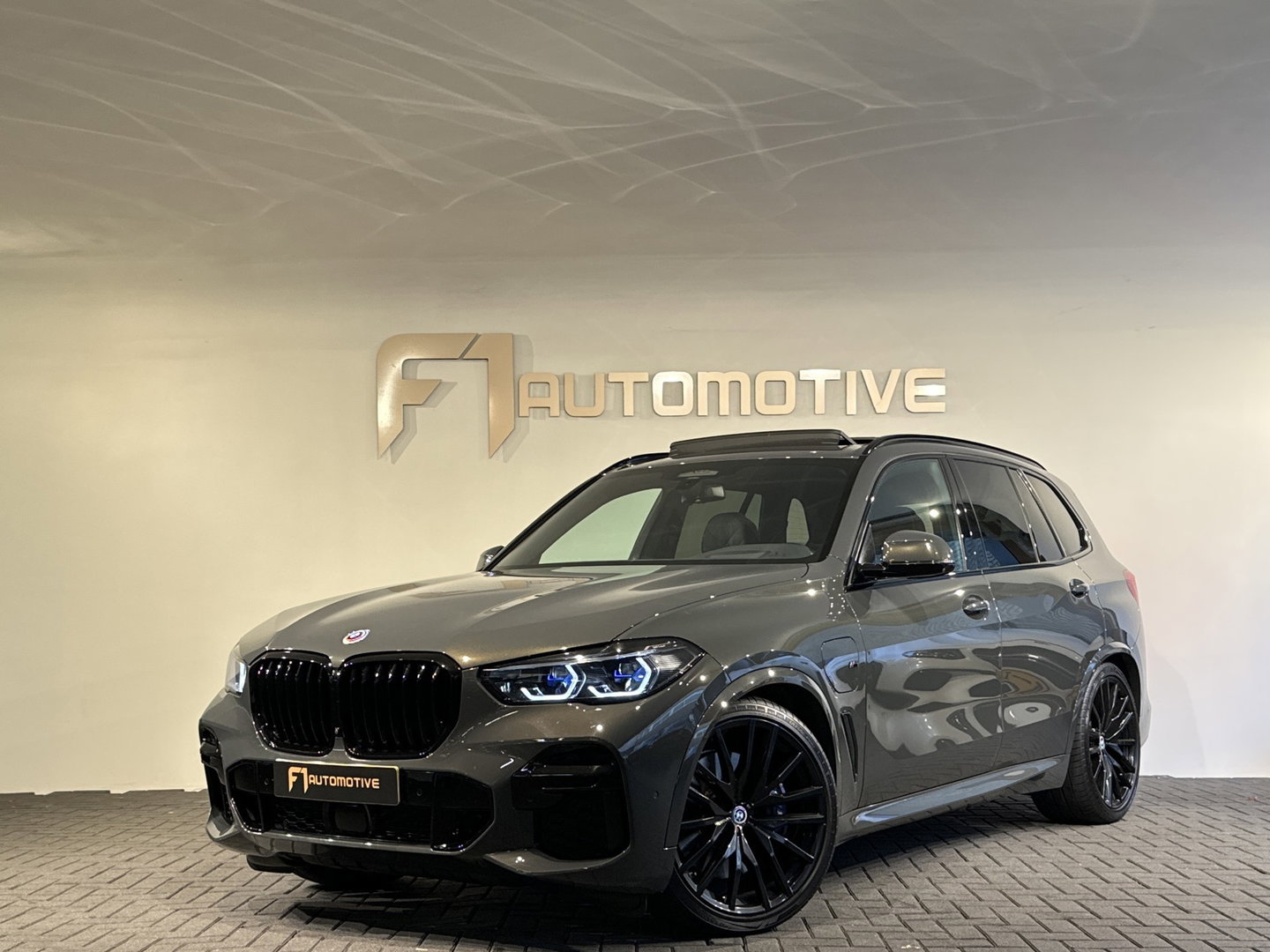 BMW X5 XDrive45e High Executive Pano|Trekhaak|Massage|HuD