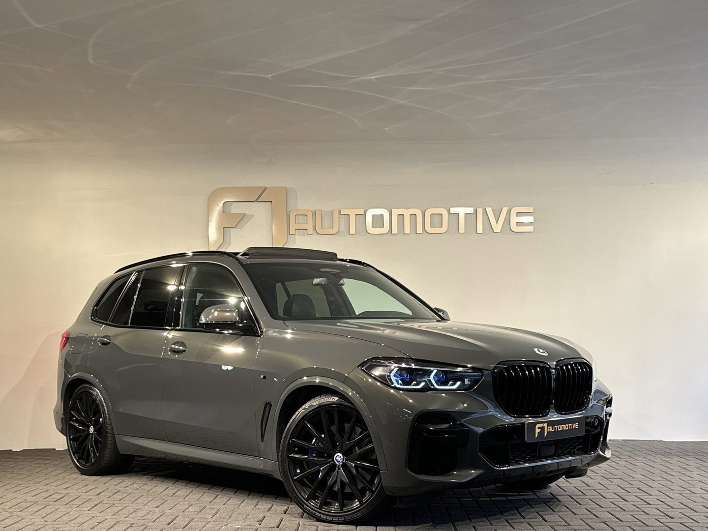 BMW X5 XDrive45e High Executive Pano|Trekhaak|Massage|HuD