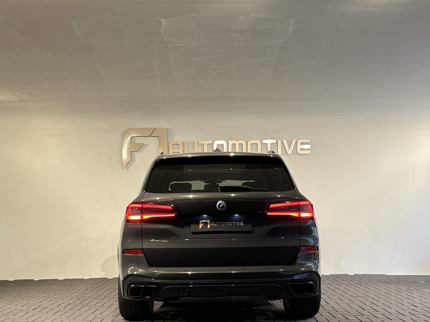 BMW X5 XDrive45e High Executive Pano|Trekhaak|Massage|HuD